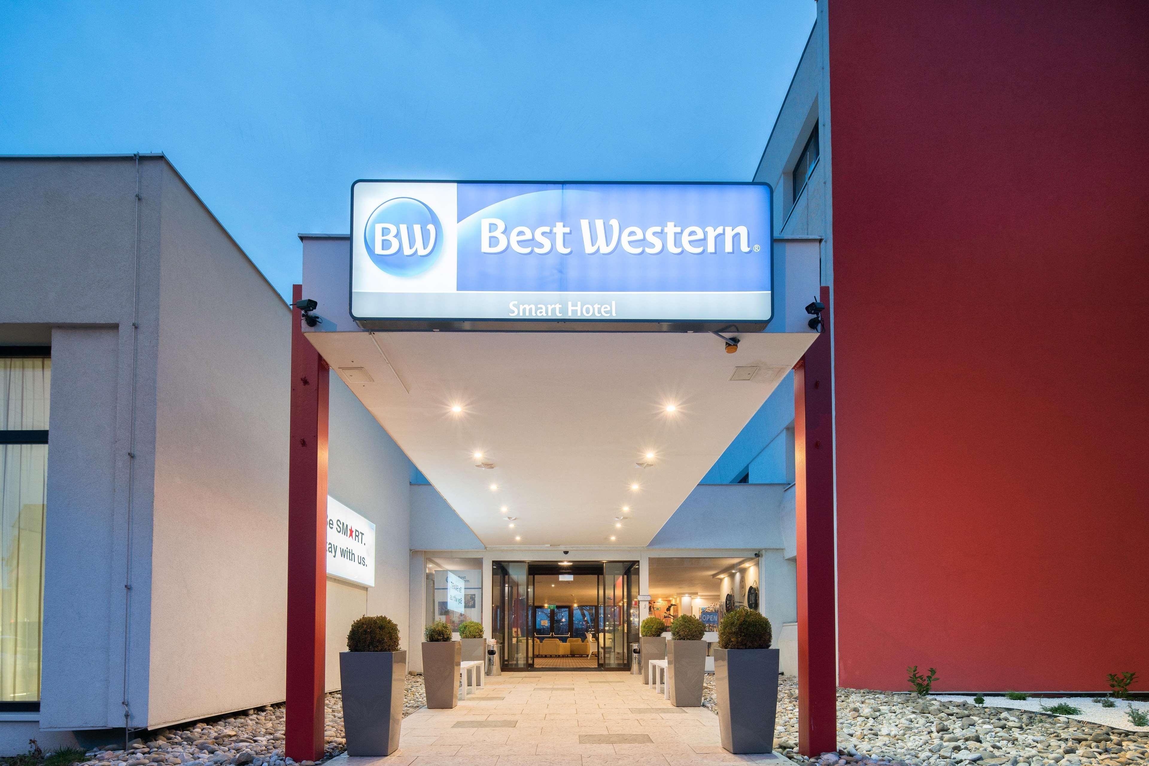 Best Western Smart Hotel Vösendorf Exterior foto